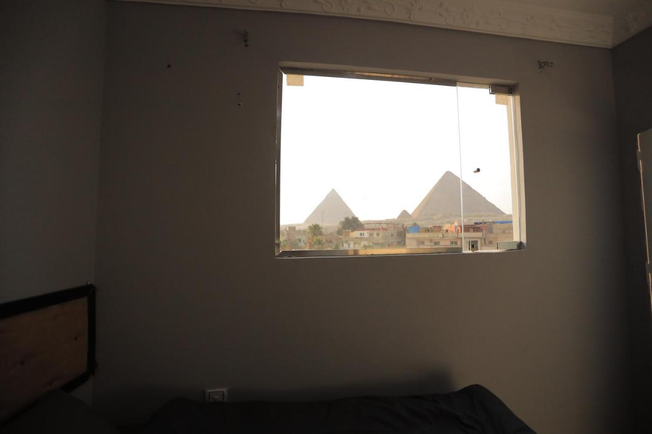 Magic Golden Pyramids View Hotel Kafret el-Gabal